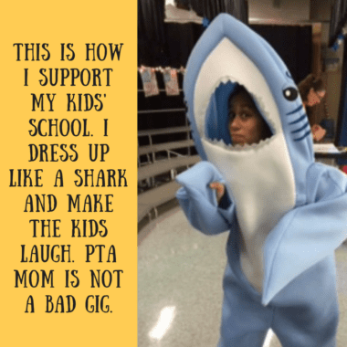 this-is-how-i-support-my-kids-school-i-dress-up-like-a-shark-and-make-the-kids-laugh-pta-mom-is-not-a-bad-gig