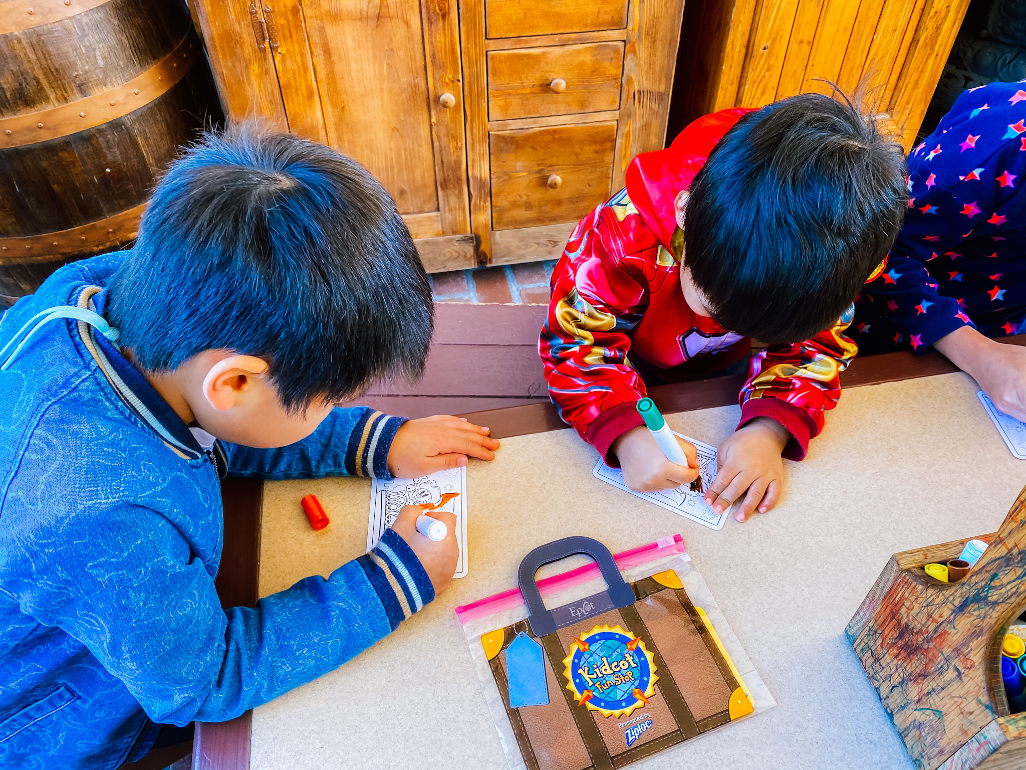 two kids coloring kid cot cards