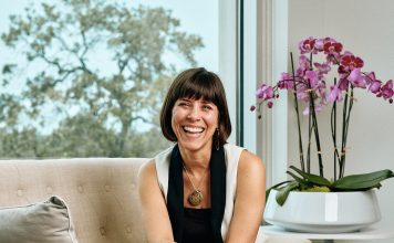 Meet Amanda: Mompreneur + Health Advocate