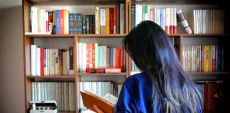 Orlando Mom Book Club: Book of the Month for October 2023