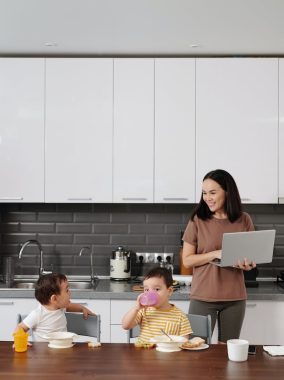 Passive income, working stay-at-home mom