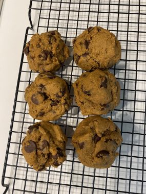 Pumpkin Chocolate Chip Cookies